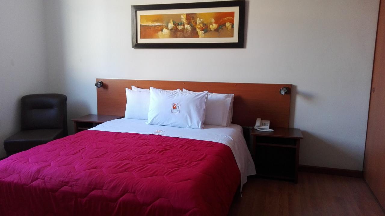 My Rouse Hotel تشيكلايو المظهر الخارجي الصورة